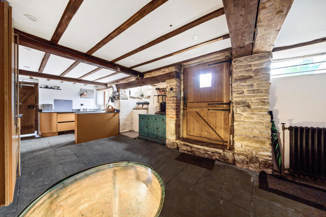 Property image 14 of 21