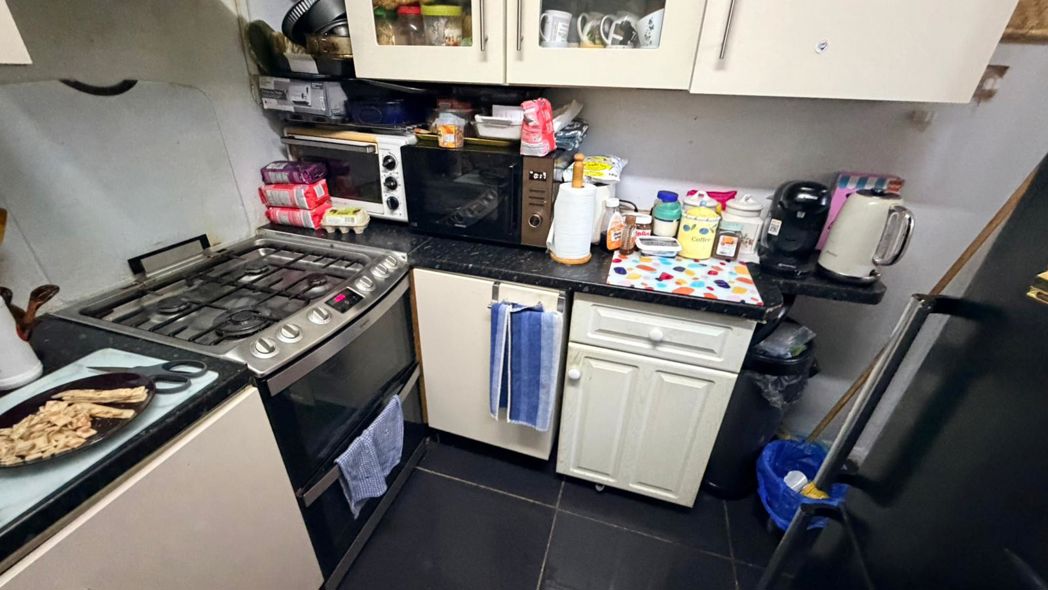 Property image 10 of 20