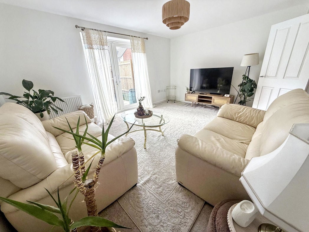 Property image 6 of 21