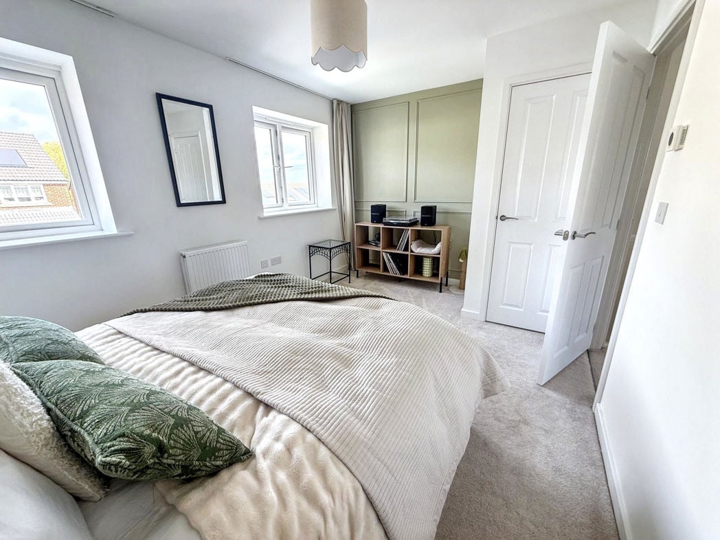 Property image 14 of 21