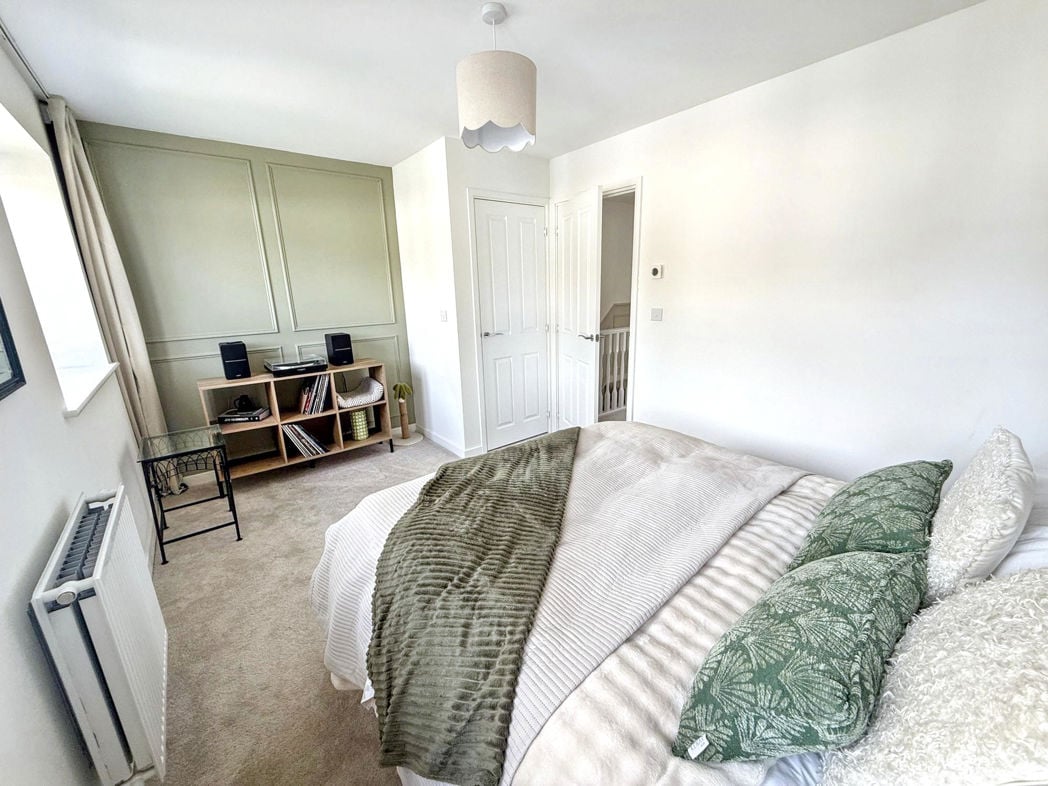 Property image 16 of 21