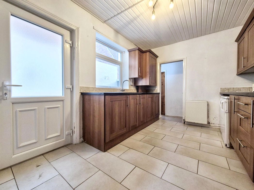 Property image 6 of 13