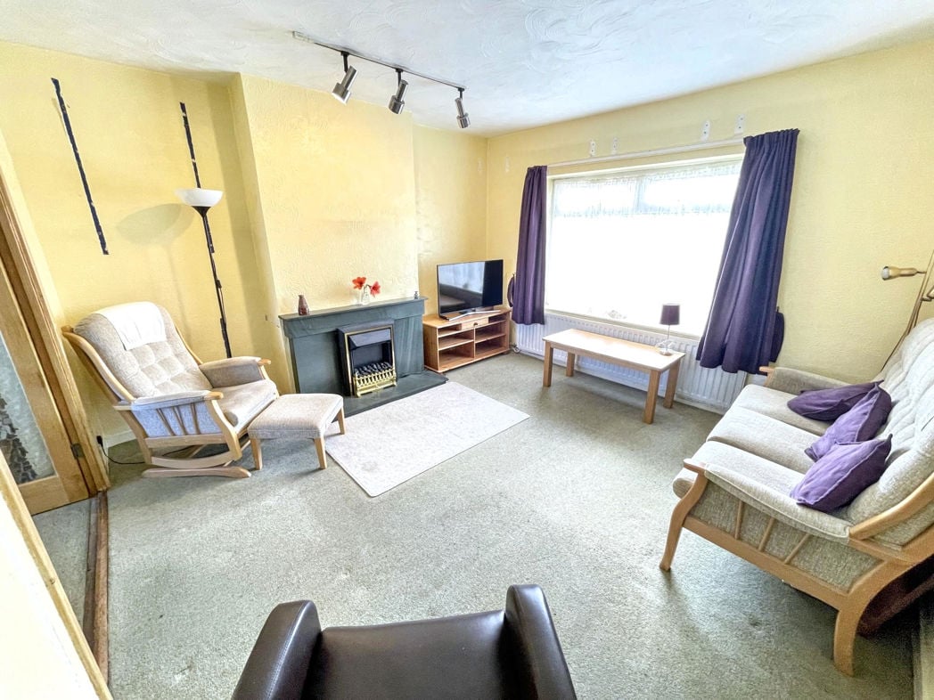 Property image 3 of 13
