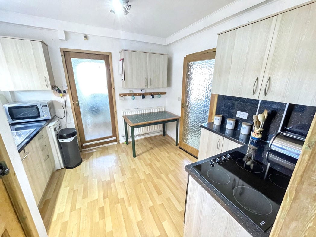 Property image 5 of 13