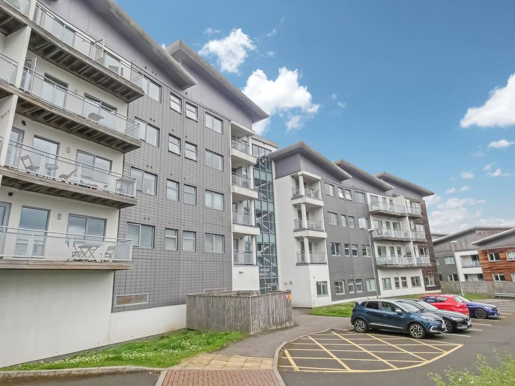 Property image 1 of 12