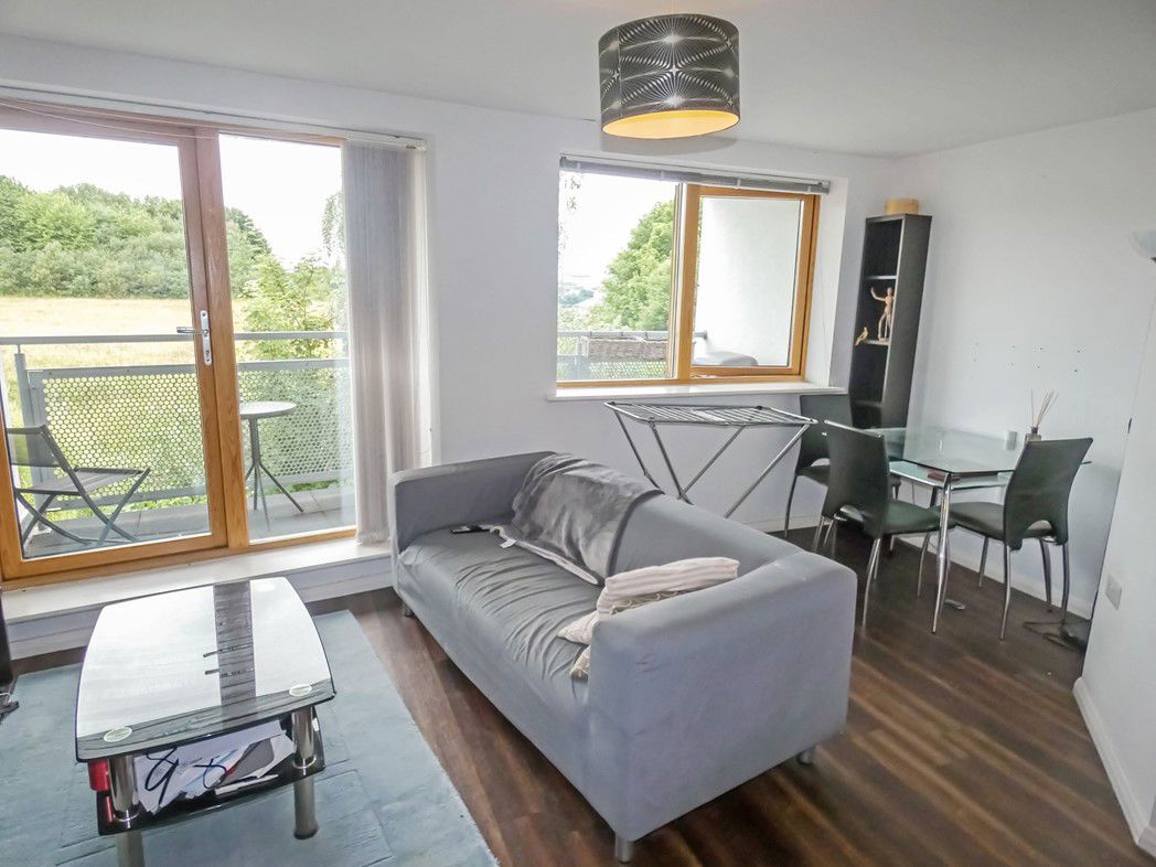 Property image 5 of 12