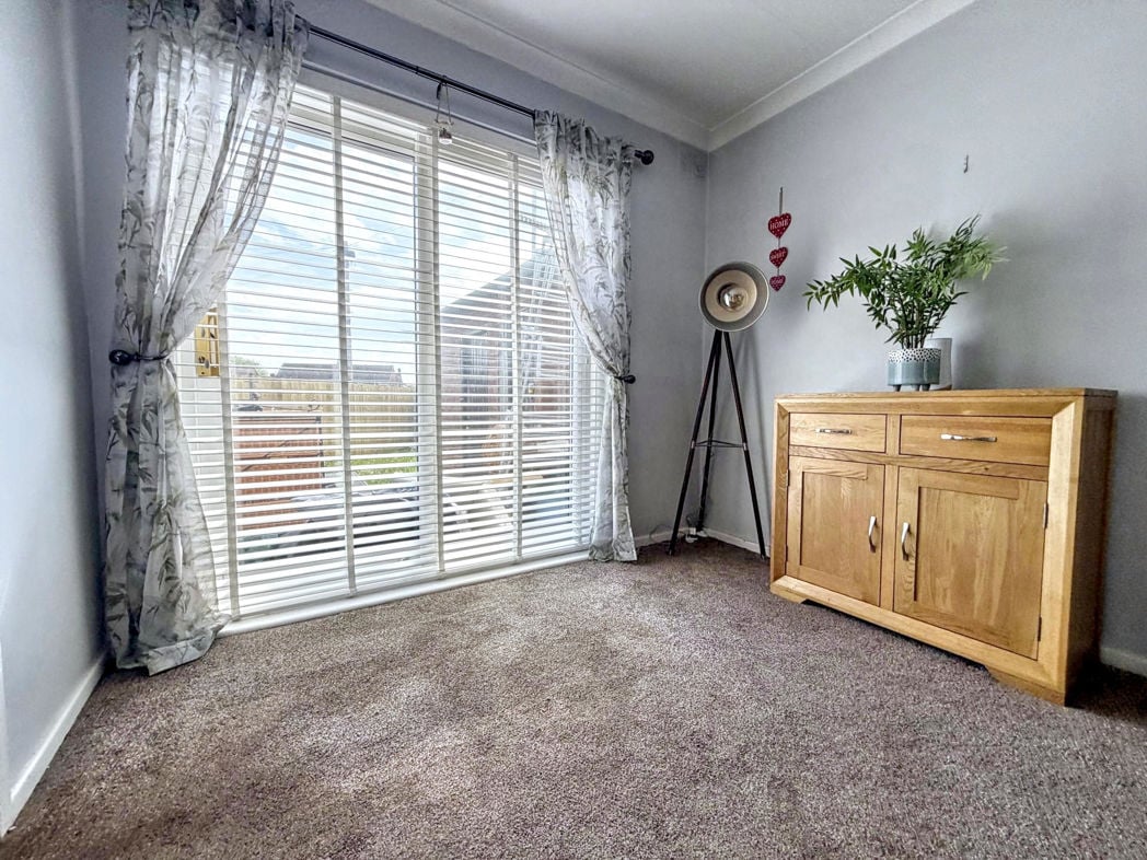 Property image 8 of 20