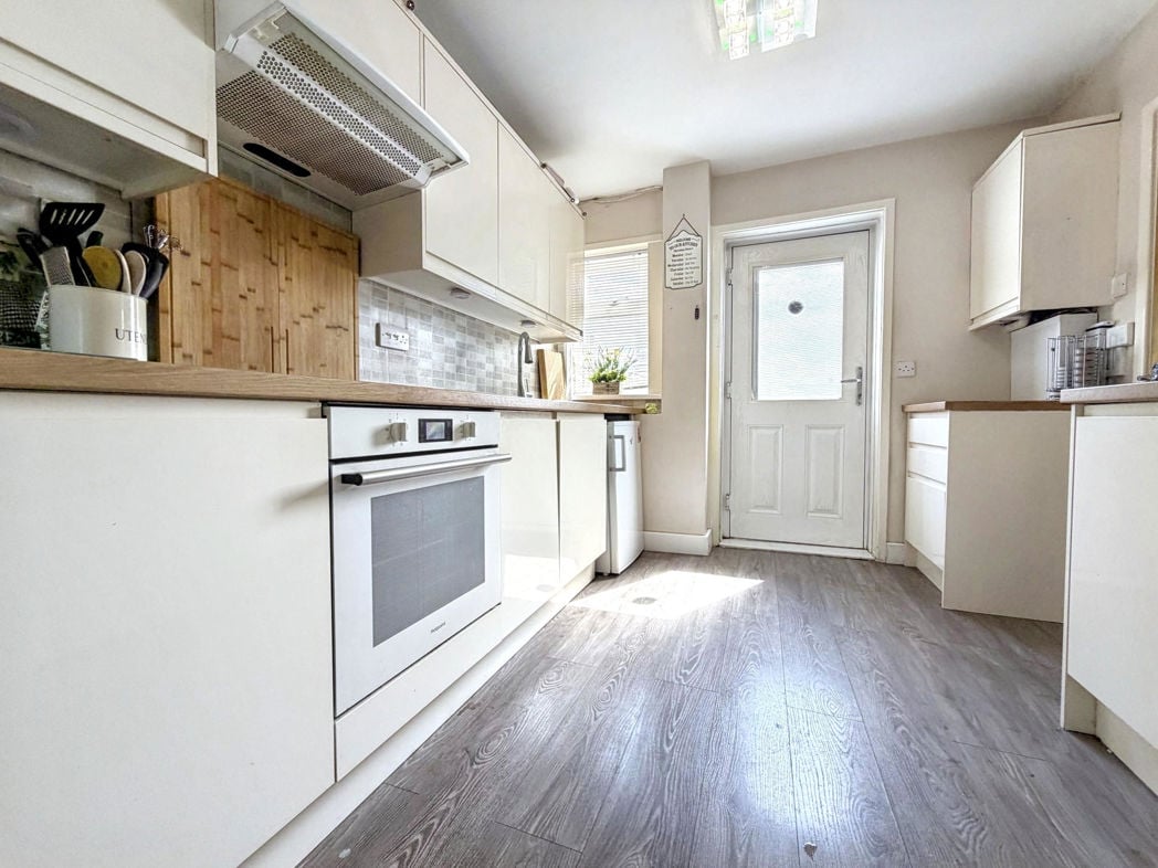Property image 4 of 20