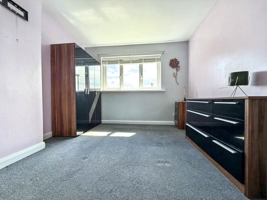 Property image 13 of 20