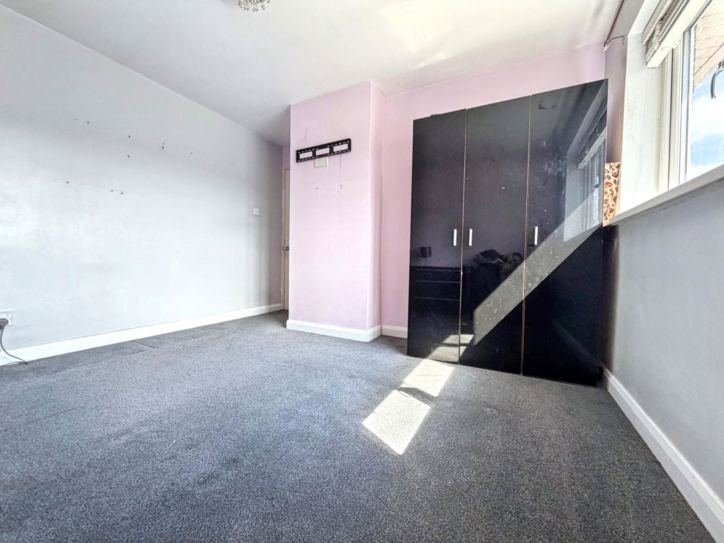 Property image 14 of 20