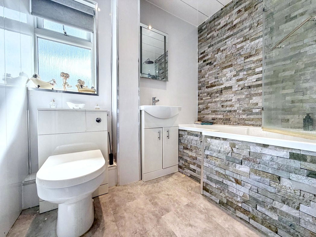 Property image 15 of 20