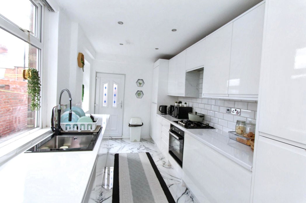 Property image 4 of 7