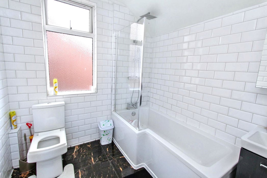 Property image 7 of 7