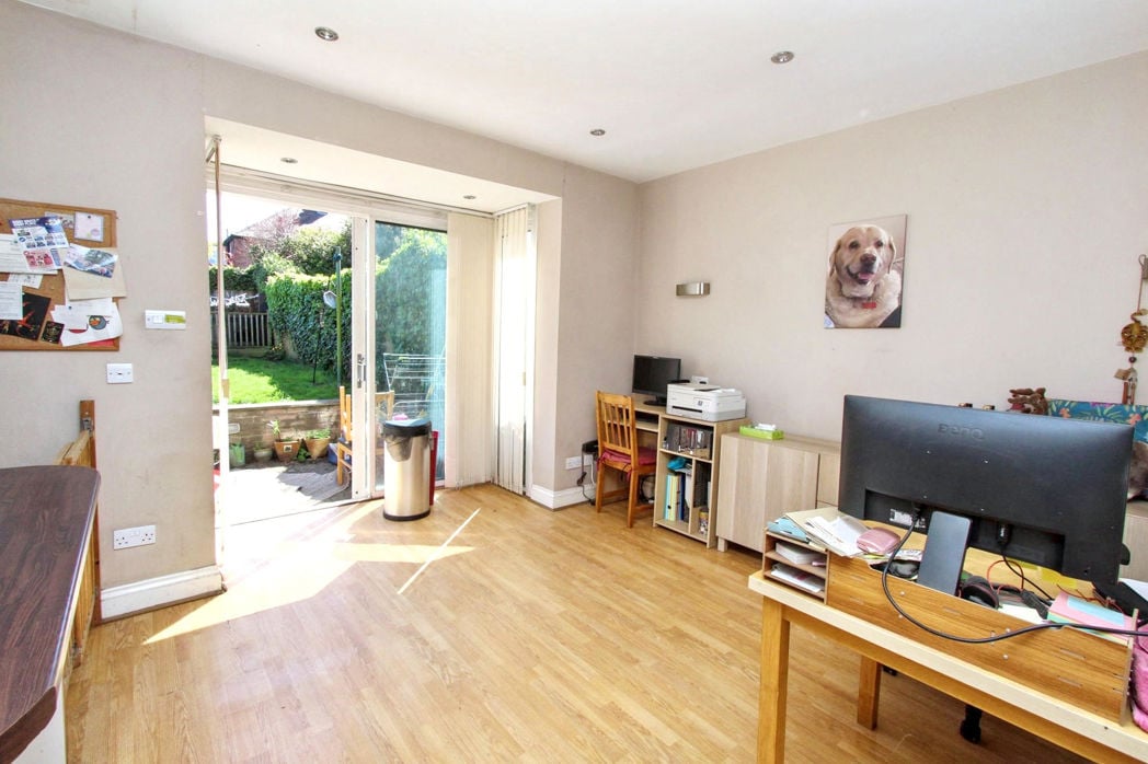 Property image 4 of 9