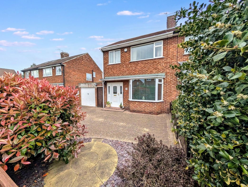 Property image 11 of 12
