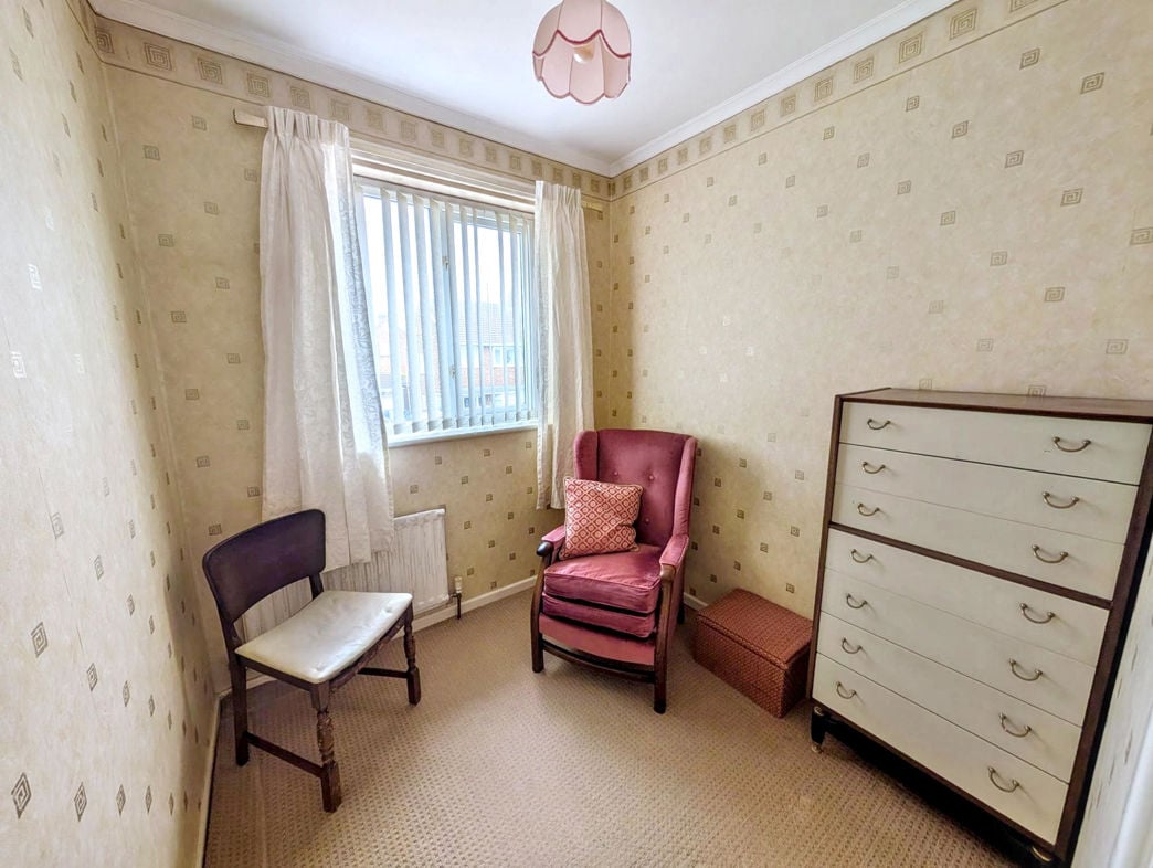 Property image 6 of 12