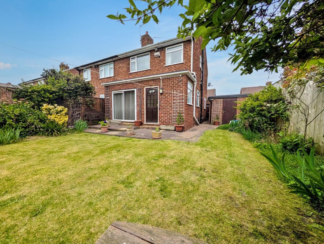 Property image 10 of 12