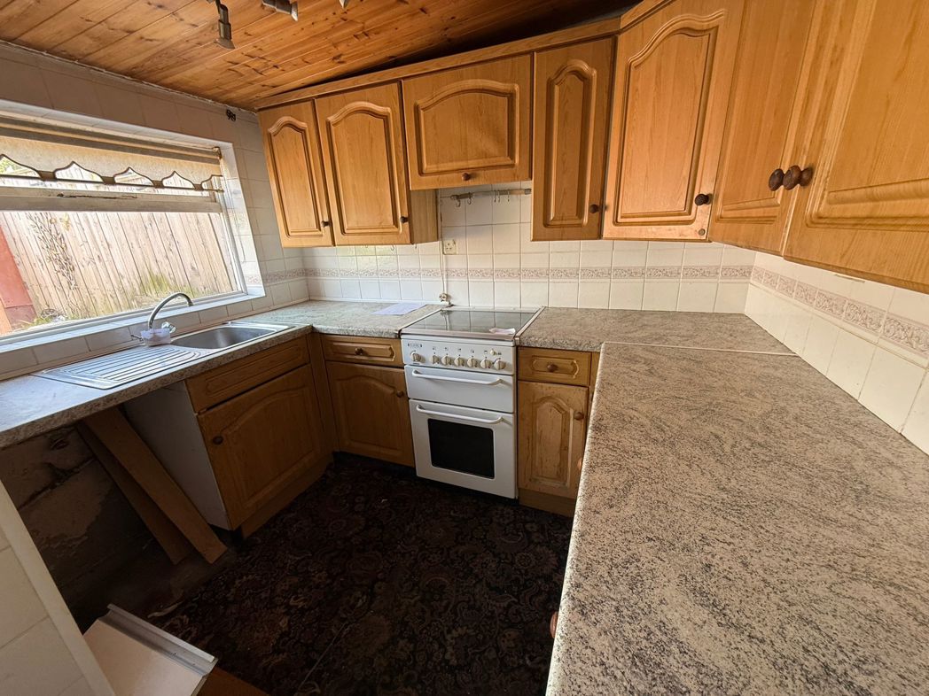 Property image 3 of 23