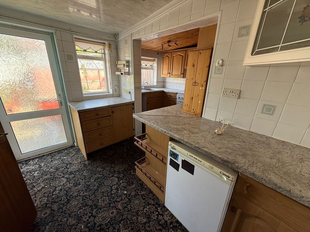 Property image 8 of 23