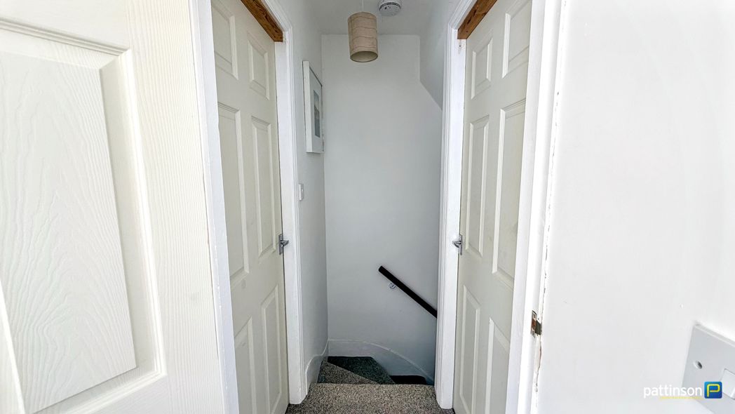 Property image 12 of 22