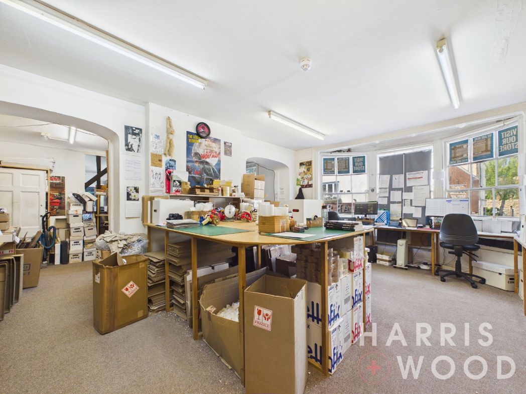 Property image 14 of 83