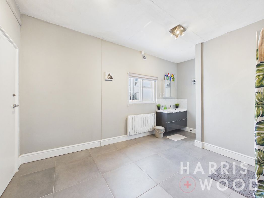 Property image 26 of 83