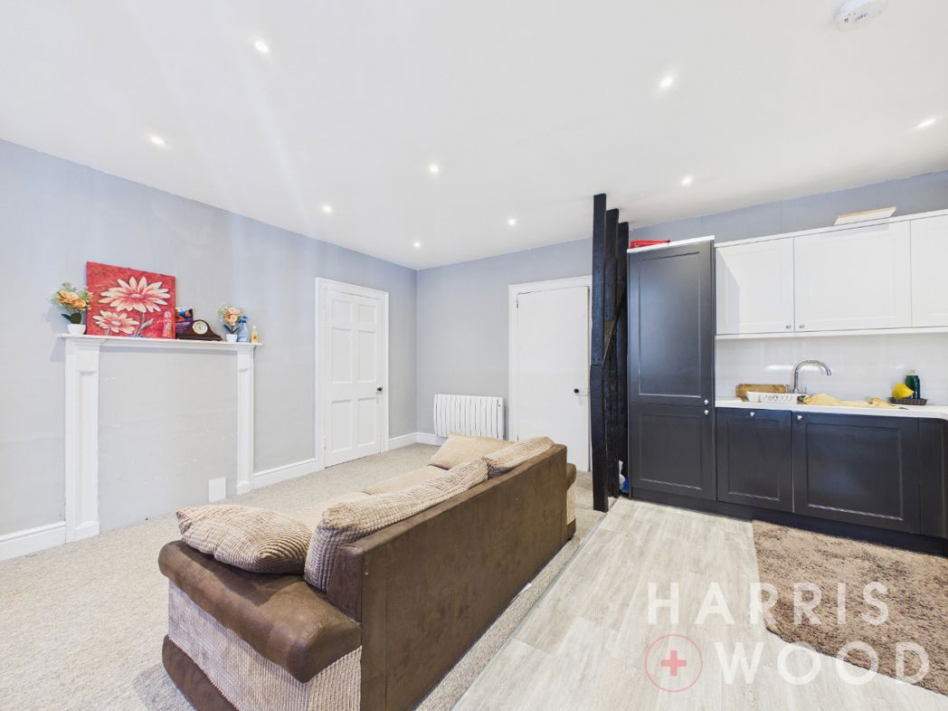 Property image 28 of 83