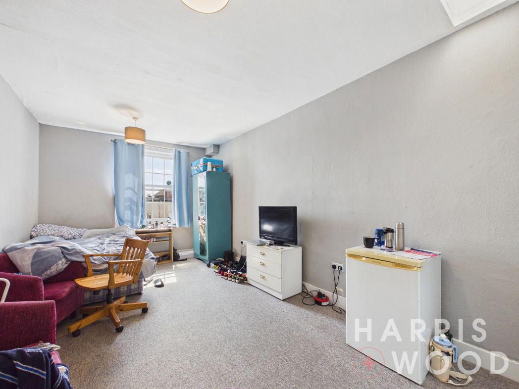 Property image 30 of 83