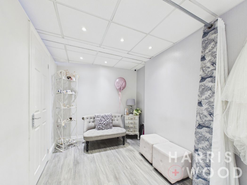 Property image 36 of 83