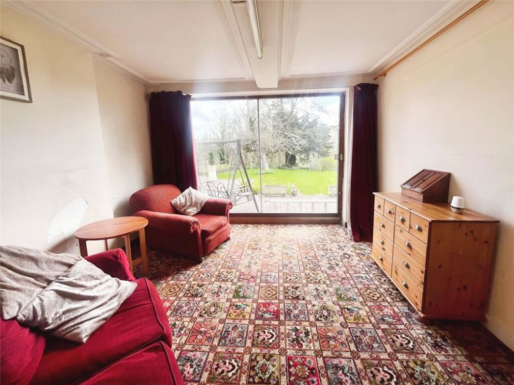 Property image 6 of 25