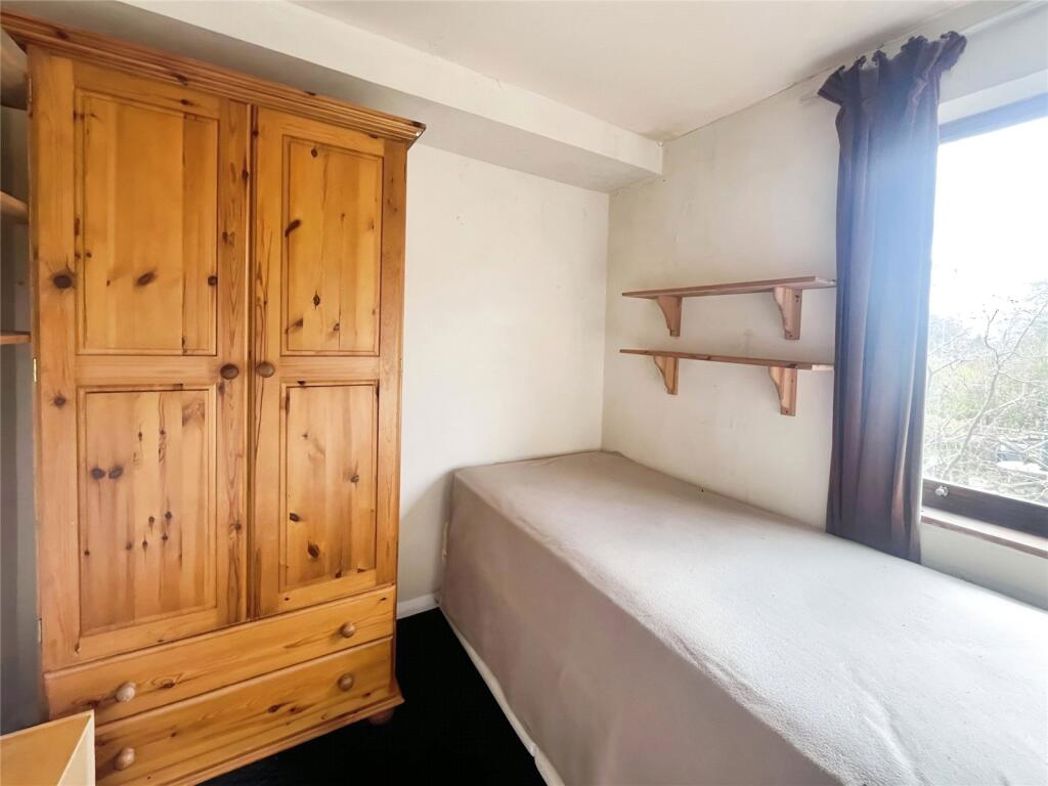 Property image 15 of 25