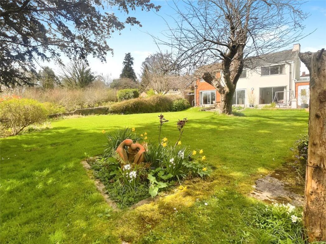 Property image 20 of 25