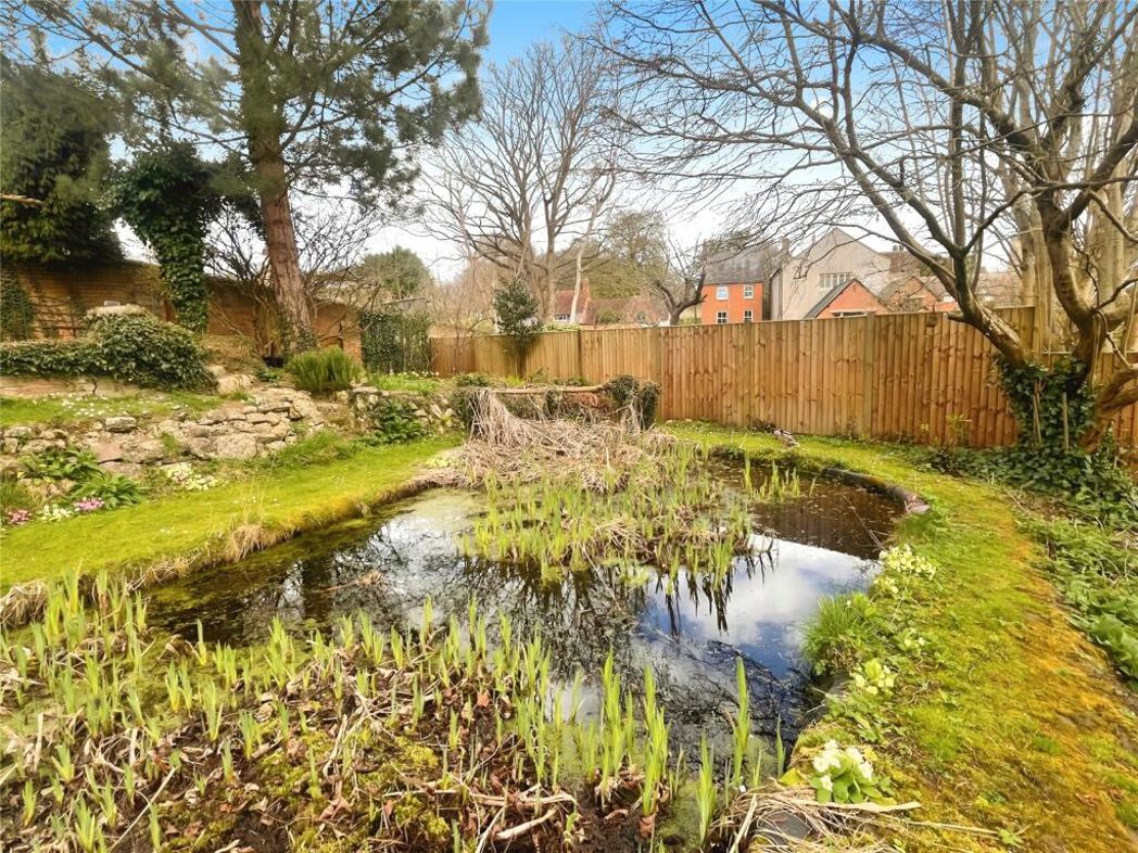 Property image 25 of 25