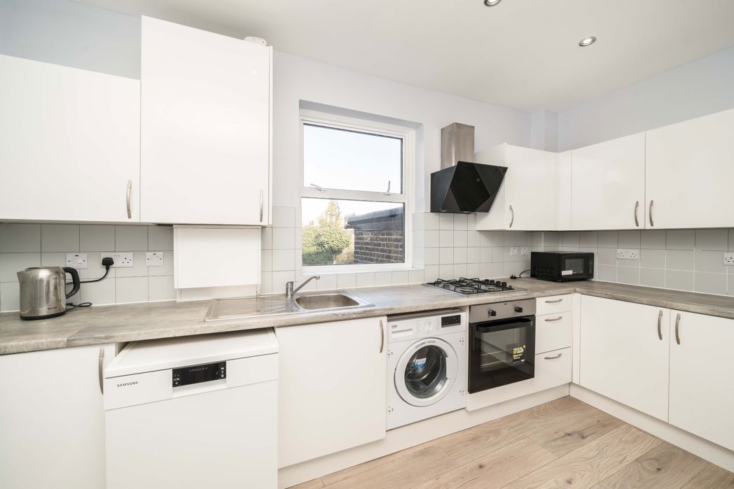 Property image 3 of 7