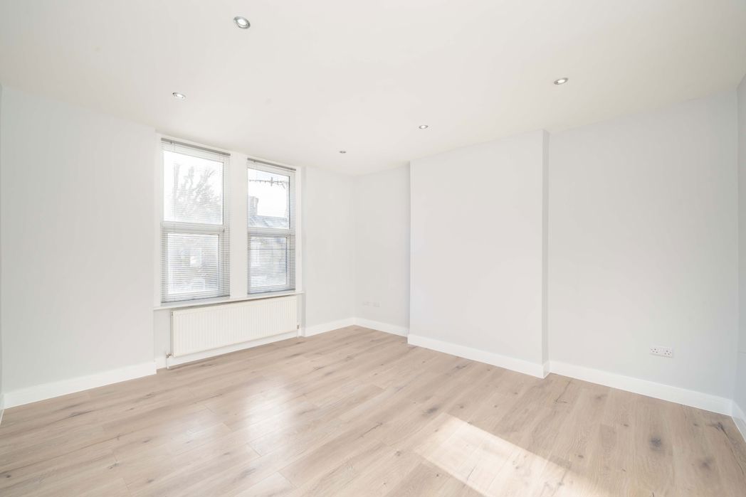 Property image 2 of 7