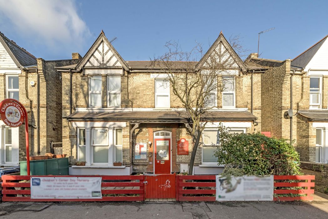 Property image 1 of 7