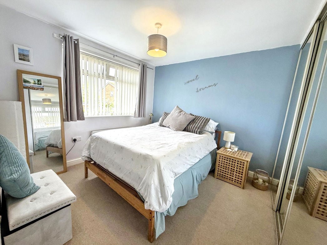 Property image 13 of 18