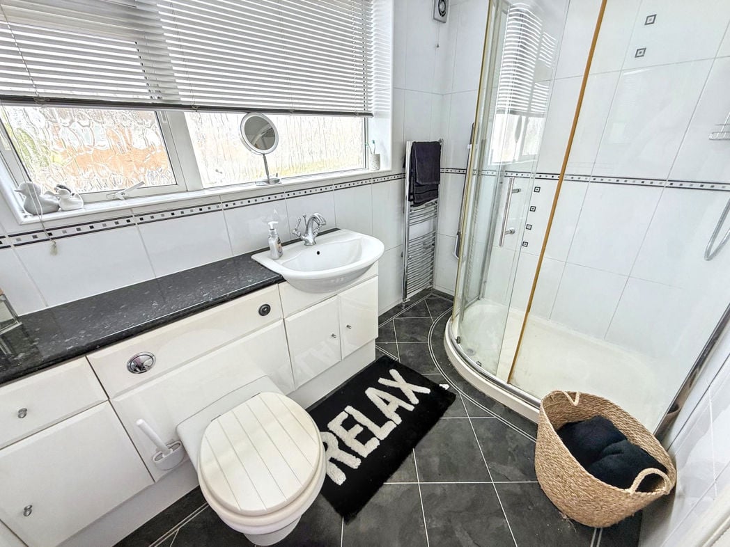 Property image 15 of 18