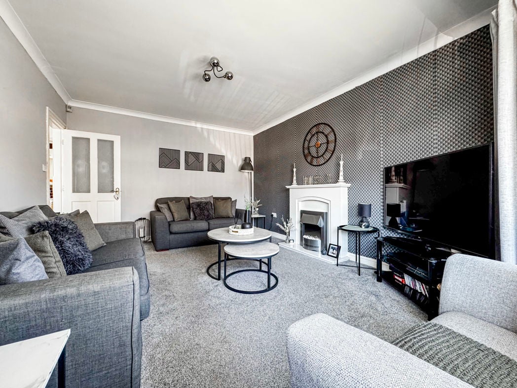Property image 5 of 19