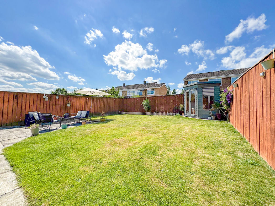 Property image 16 of 19