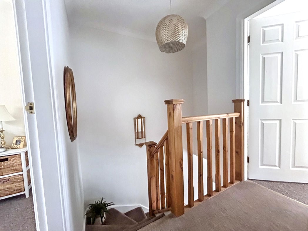 Property image 6 of 13