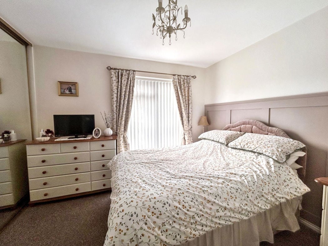 Property image 7 of 13