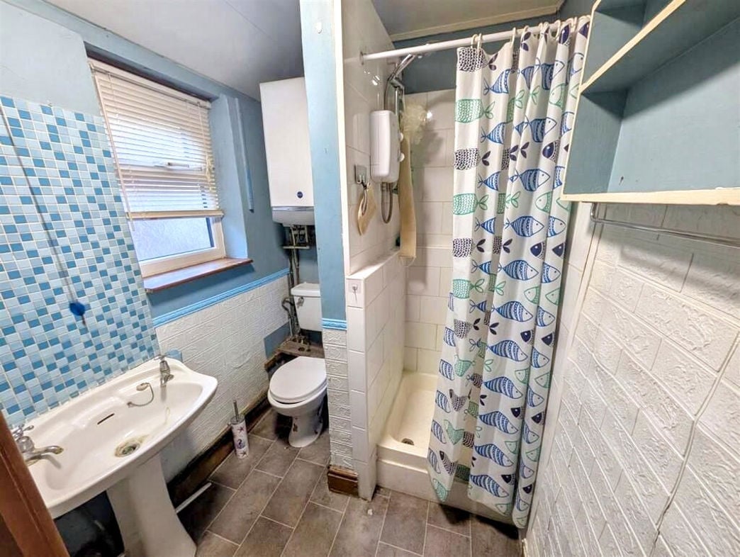 Property image 6 of 10