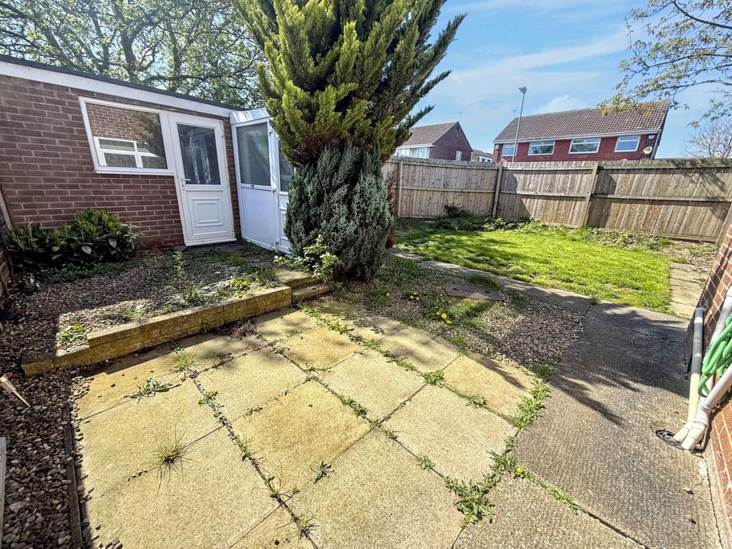 Property image 12 of 15