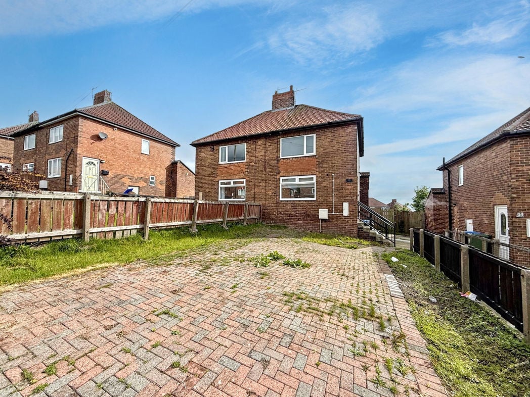Property image 1 of 17