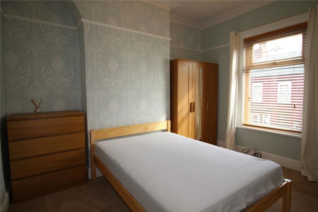 Property image 7 of 11