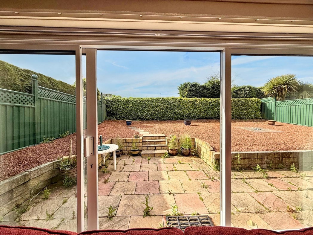 Property image 9 of 11