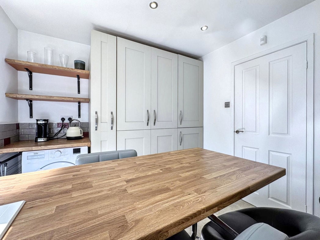 Property image 7 of 16