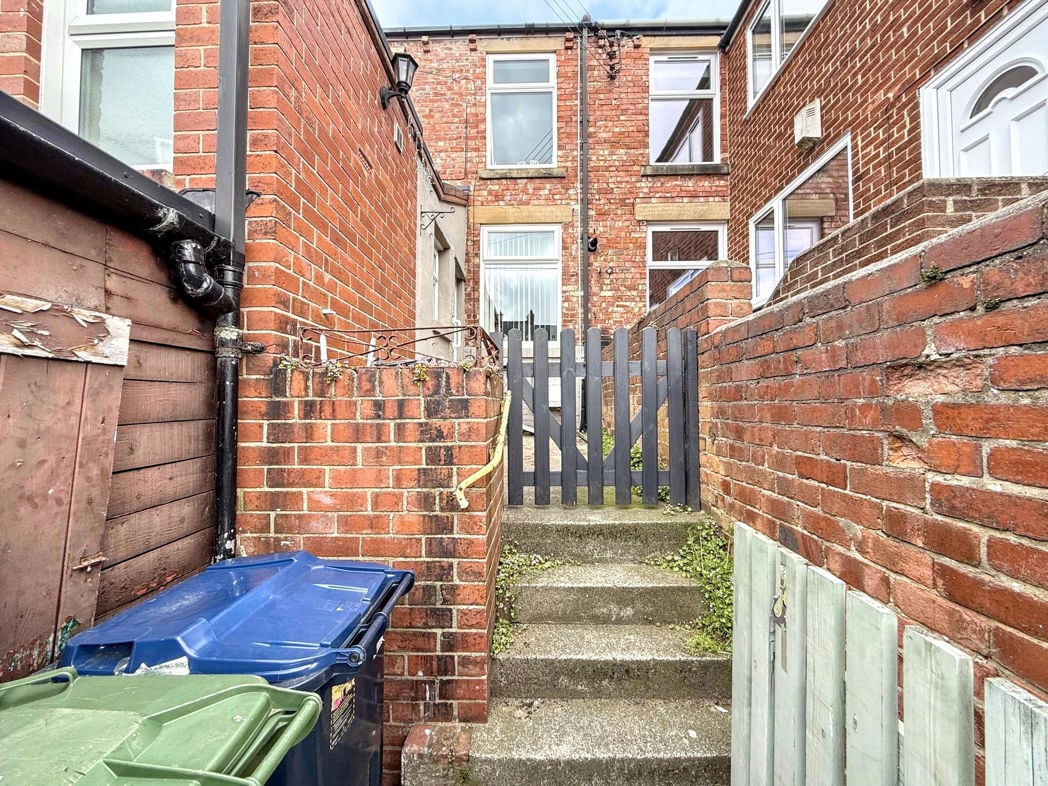 Property image 11 of 11