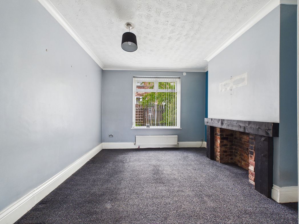 Property image 3 of 11